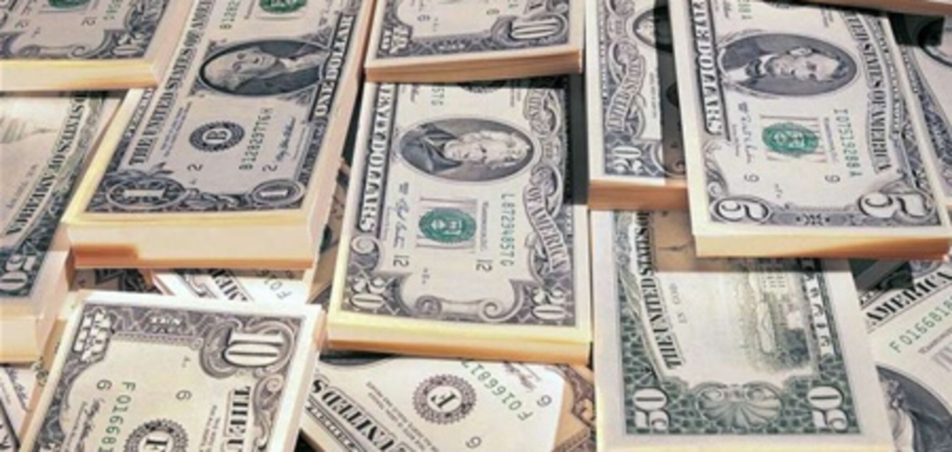 Доллар на межбанке дешевеет, 25 июня 2012