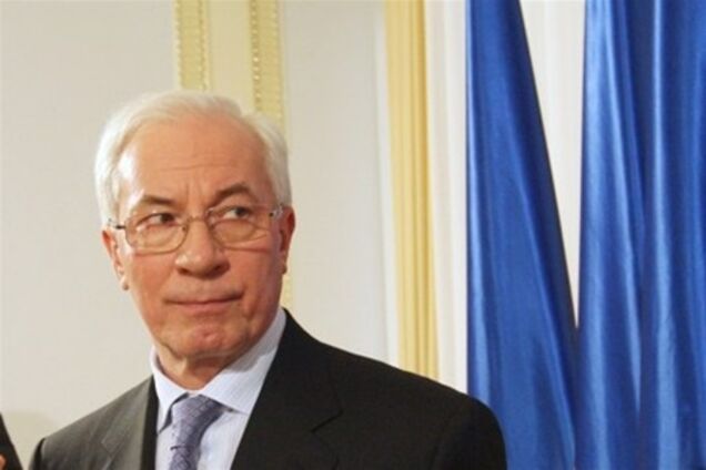 Азаров: вопрос о русском государственном пока не стоит