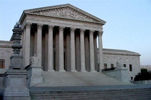 В США верховный суд счел неправильным сажать подростков на всю жизнь