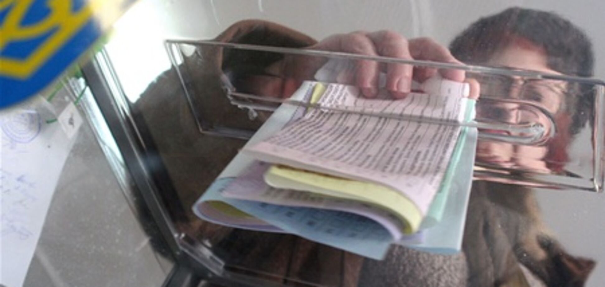 Оппозиция не догнала Януковича и Партию регионов - КМИС