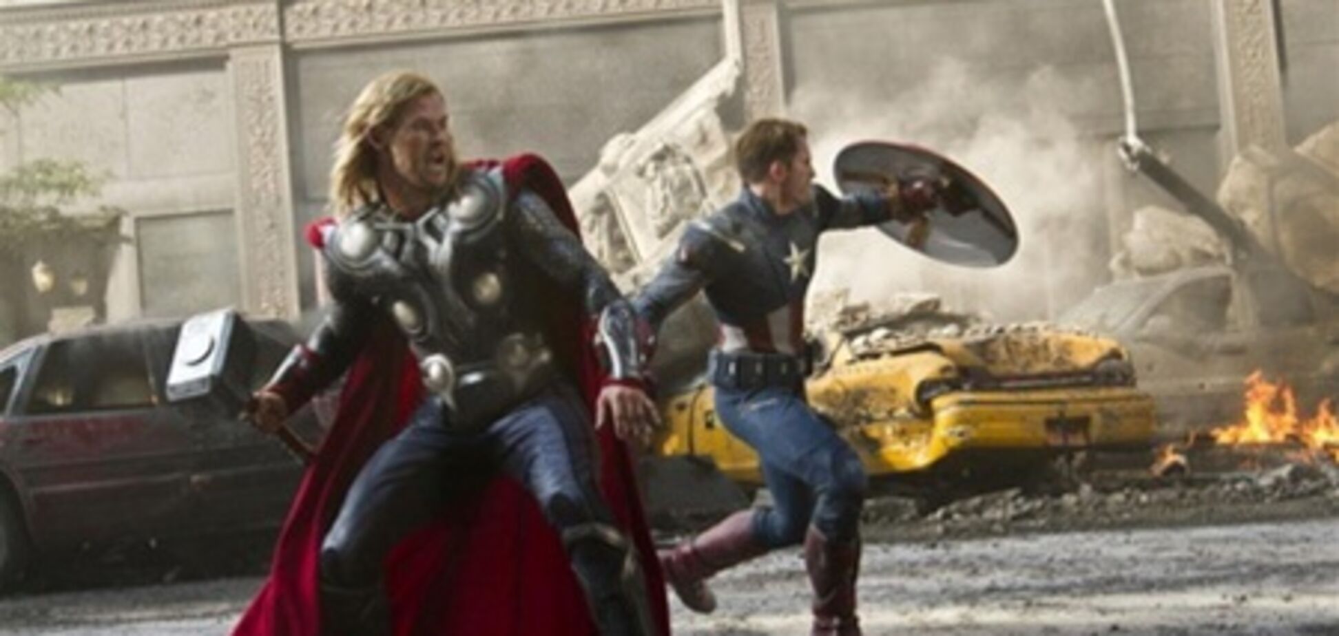 'Мстители' уступили только 'Титанику' и 'Аватару'