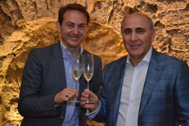 'Центр культуры вина Шабо' принимает почетных гостей