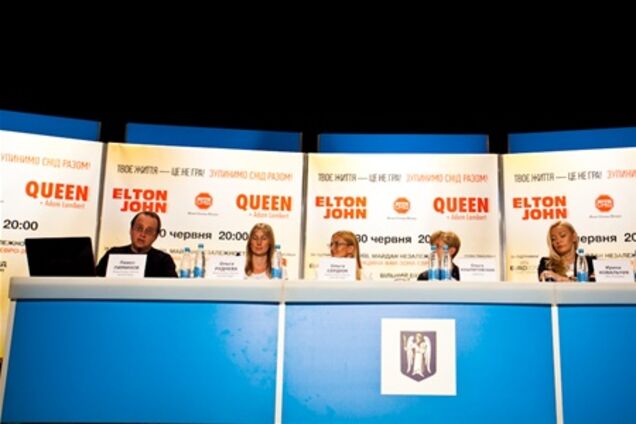 Елтон Джон і Queen у Києві грошей не отримають