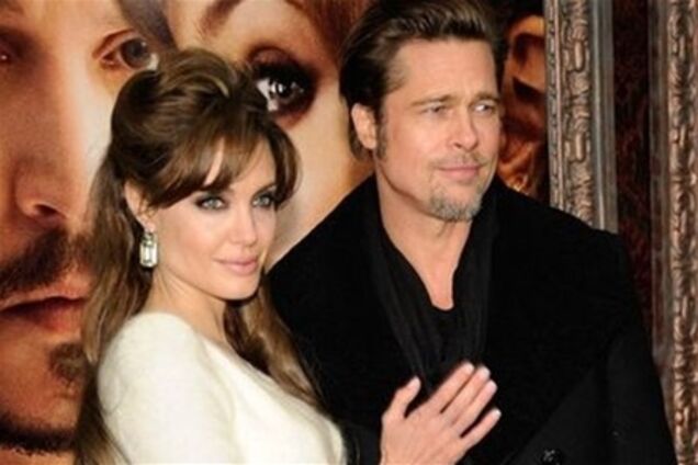 Свадебные снимки Джоли и Питта захватили Интернет. Фото