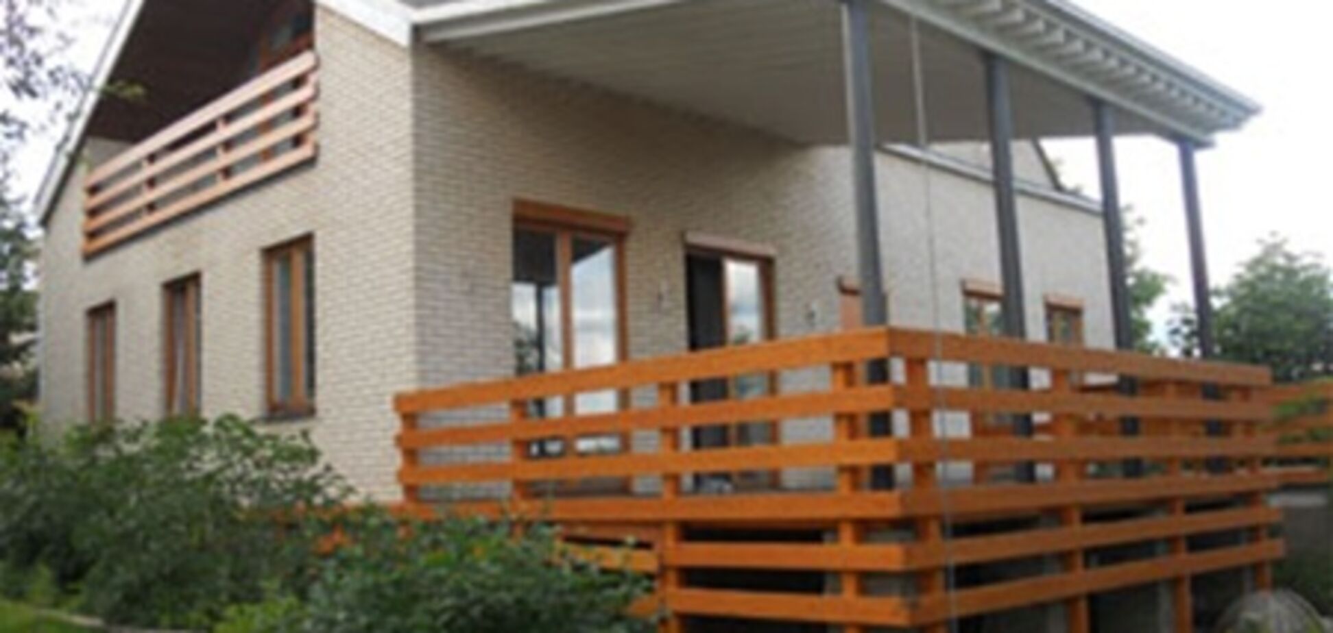 Илья Лагутенко решил продать подмосковную резиденцию