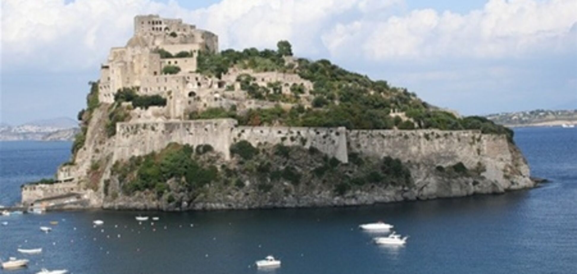 В каких европейских странах можно снять замок на лето?