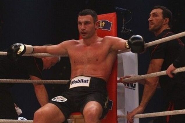 Бой Кличко — Чарр пройдет в Москве - СМИ