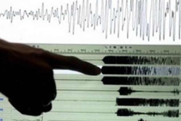 Растет число жертв землетрясения на северо-западе Китая