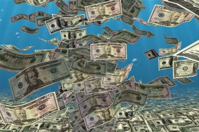 МВФ пугает украинцев долларом по 9 гривен