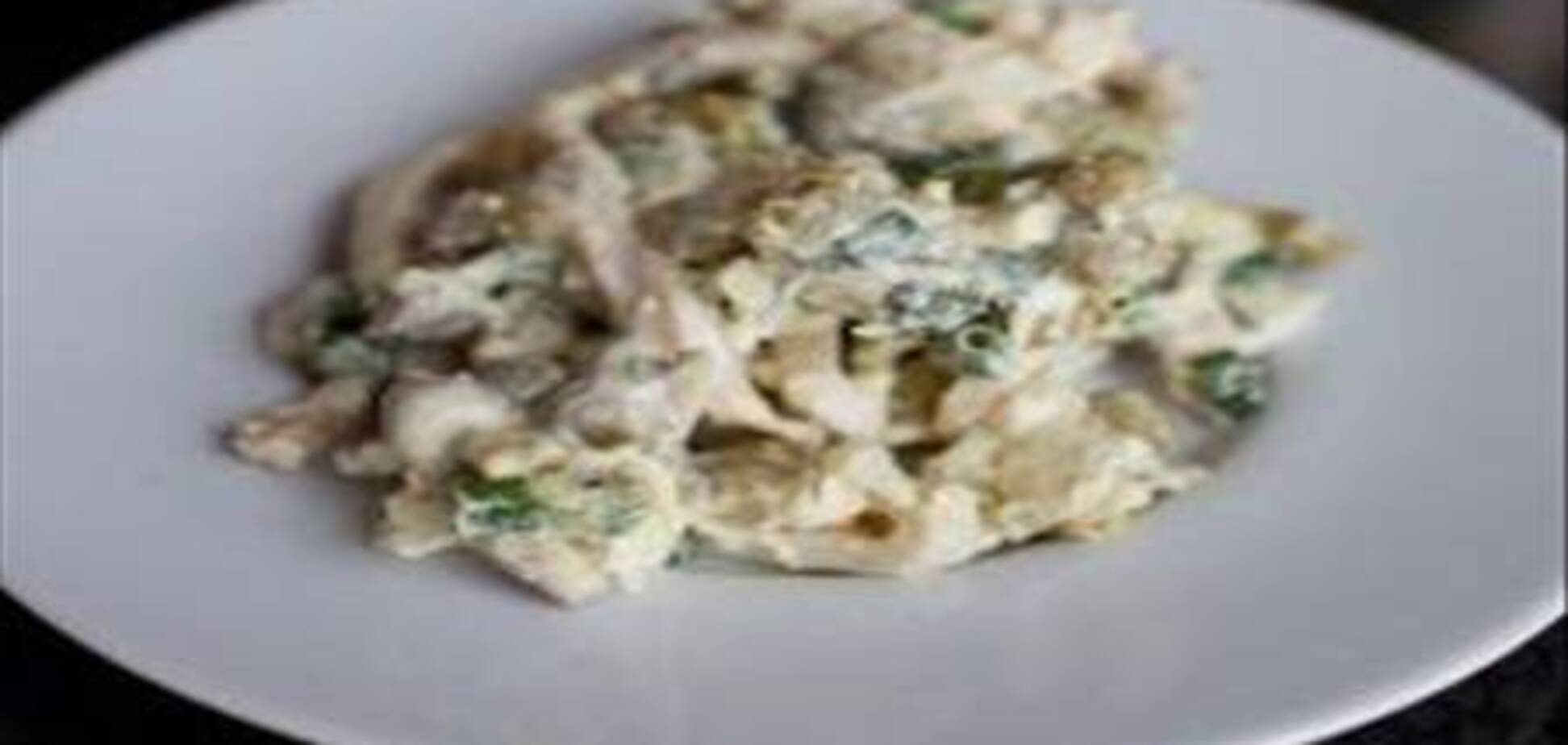 Салат с кальмарами