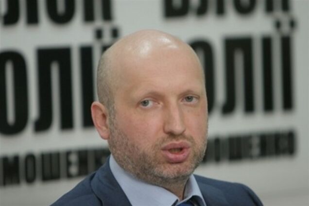 Турчинов оправдывается за голосование в Раде: мы не успели
