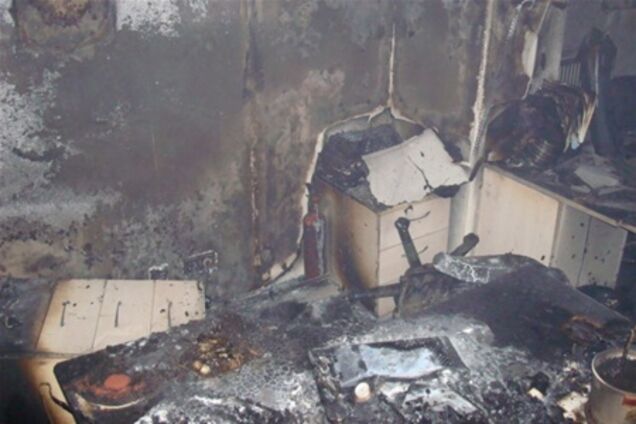 Ночью в Киеве горел офис. Фото