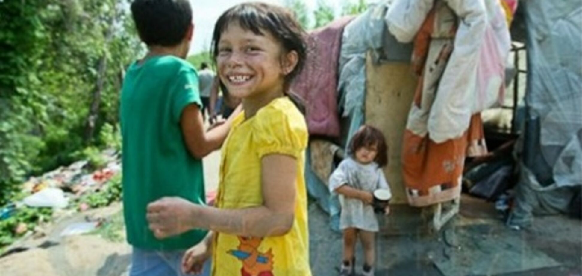 Милиционеры тушили цыганский табор, а не подожгли – МВД