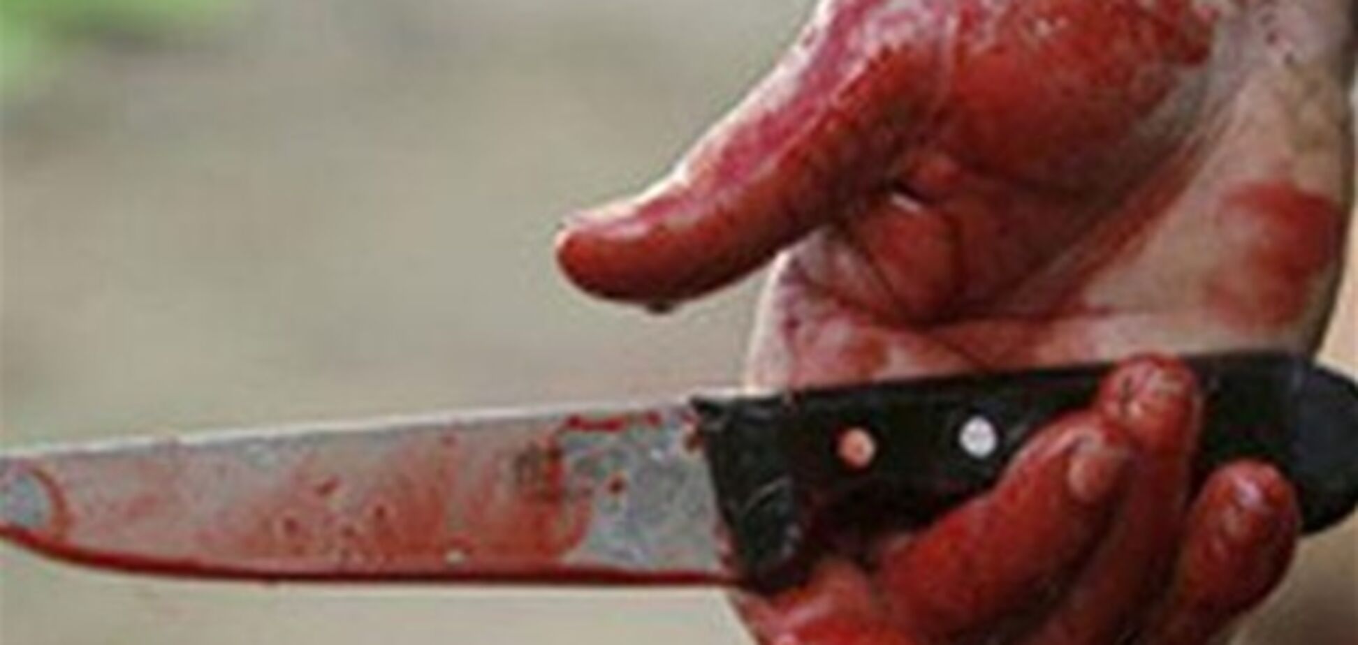 Підсудний завдав ударів ножем двом суддям