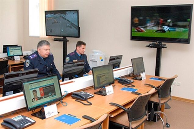 В Украину едут иностранные полицейские