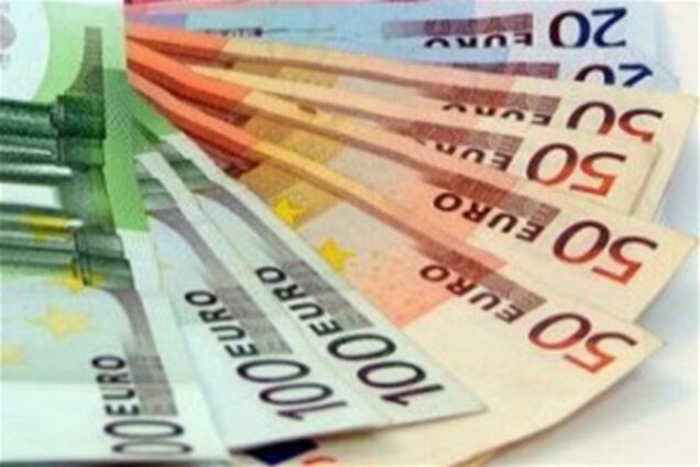 Евровалюта дешевеет из-за заявлений политиков ЕС – эксперты