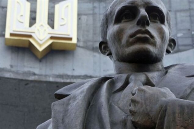 Вручены первые премии имени Бандеры