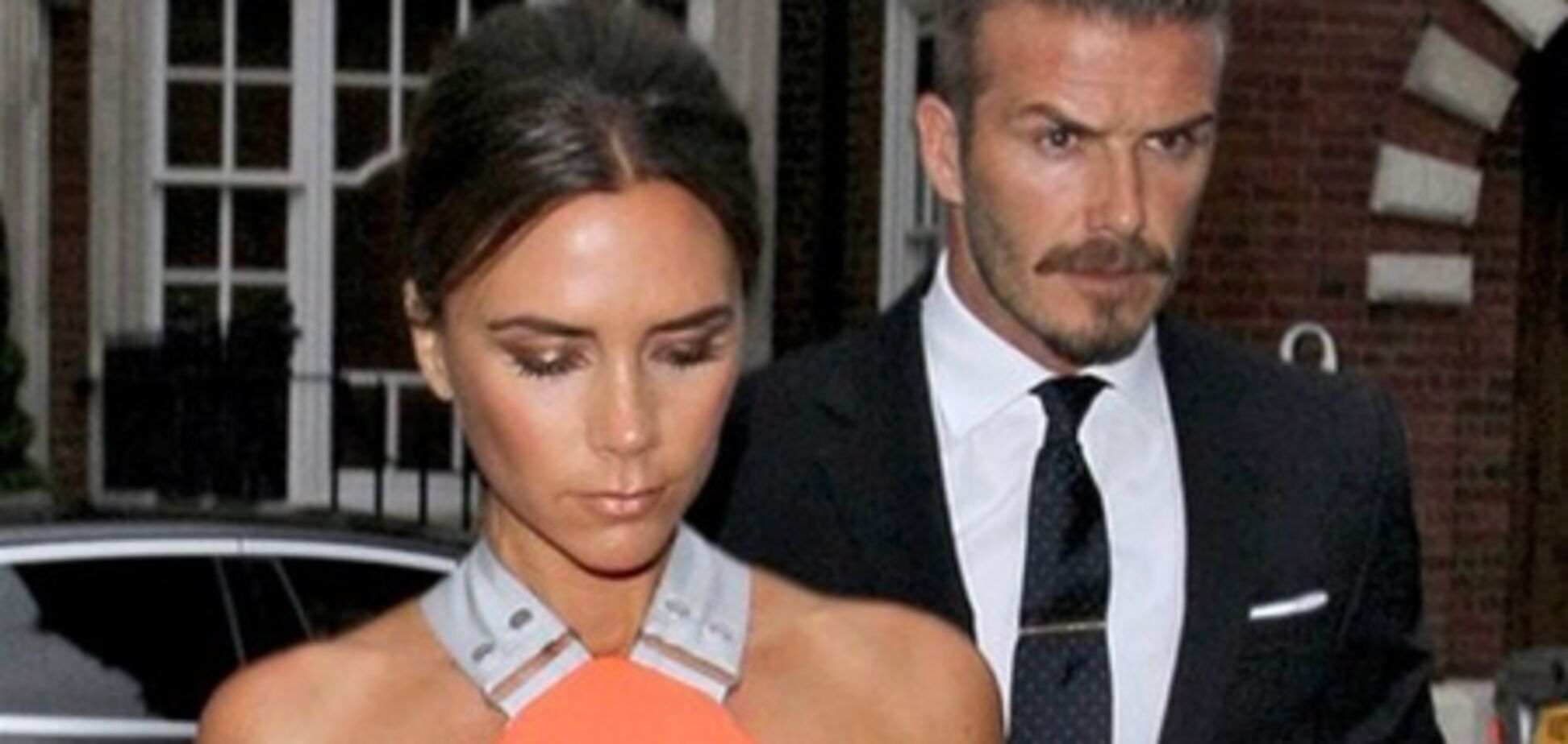 Дэвид и Виктория Бекхэм отправились на праздник. Фото