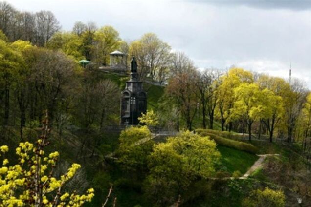 В Киеве хотят застроить Владимирскую горку - депутат