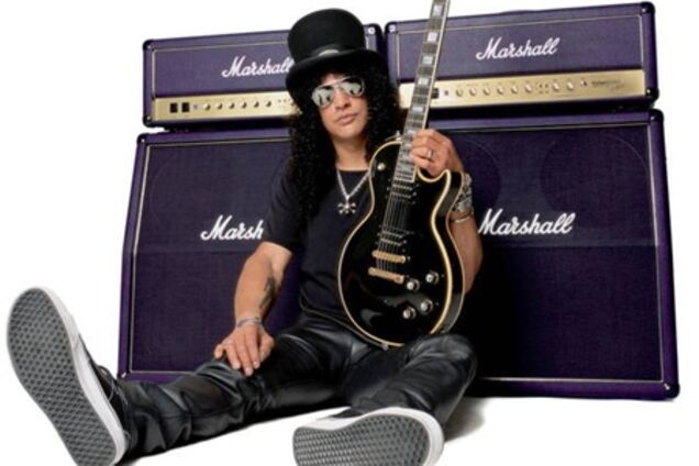 Экс-гитарист Guns N'Roses получил звезду на Аллее Славы