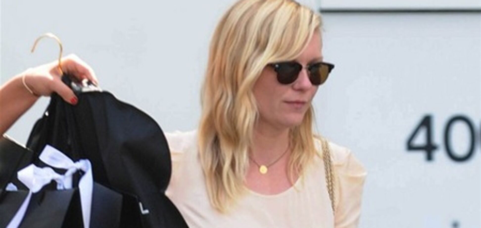 Кирстен Данст опустошила бутик Chanel. Фото