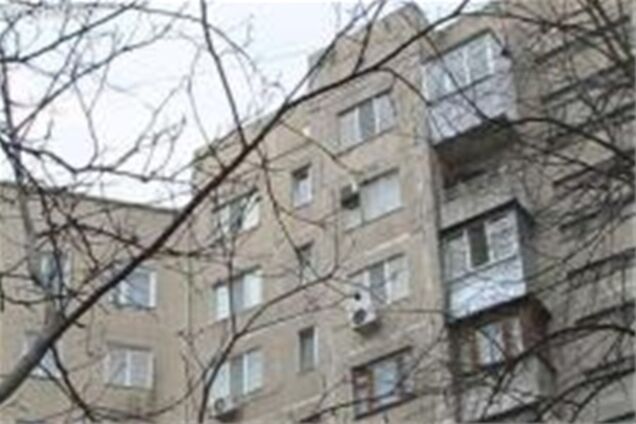 В Одесі підліток впав з даху дев'ятиповерхівки і вижив