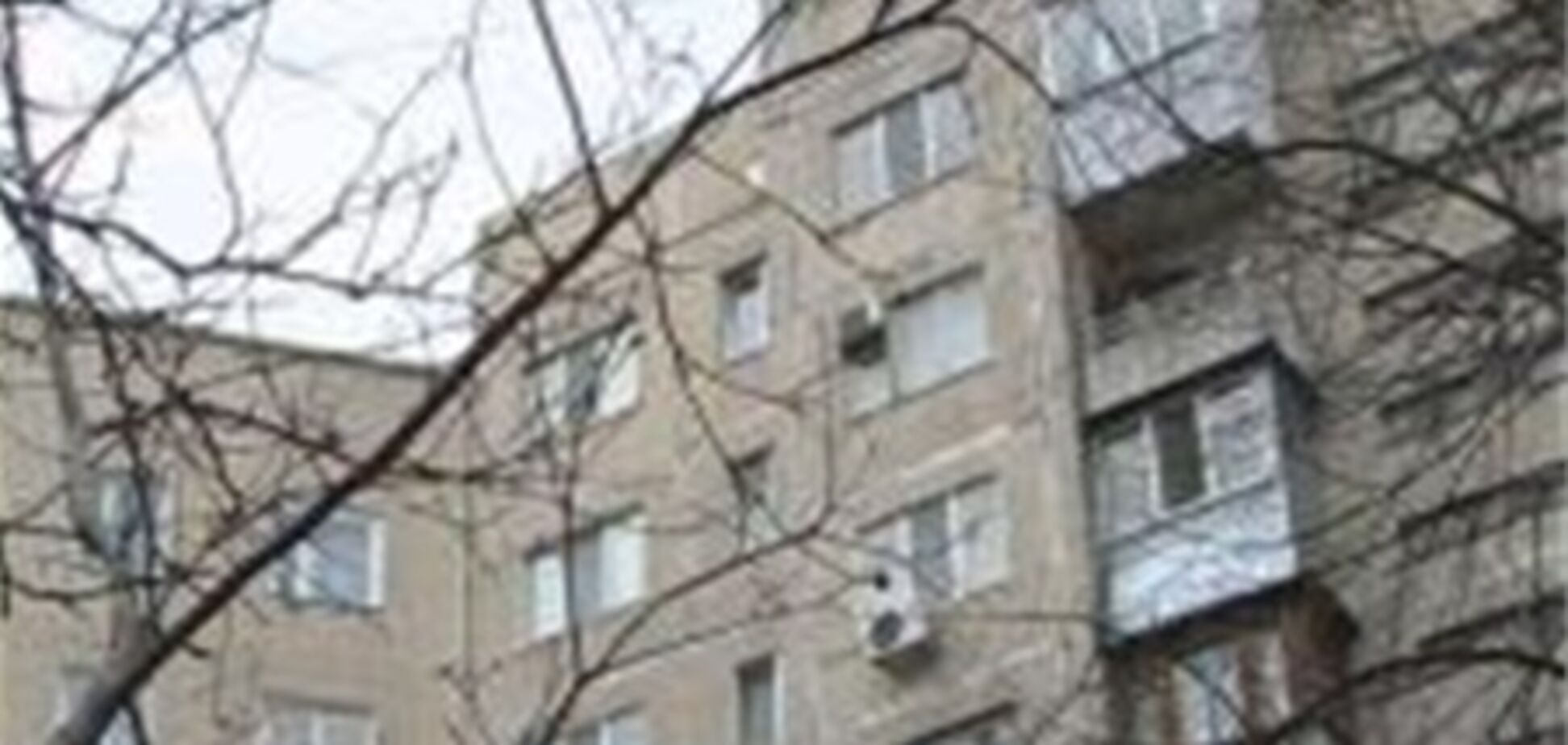 В Одессе подросток упал с крыши девятиэтажки и выжил
