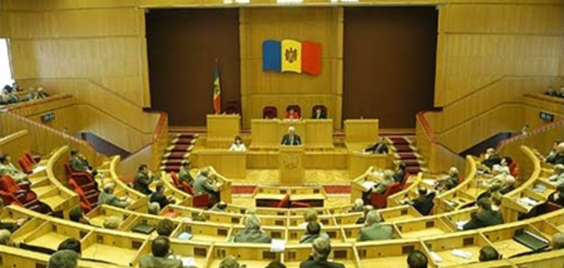 Парламент Молдавии запретил коммунистическую символику