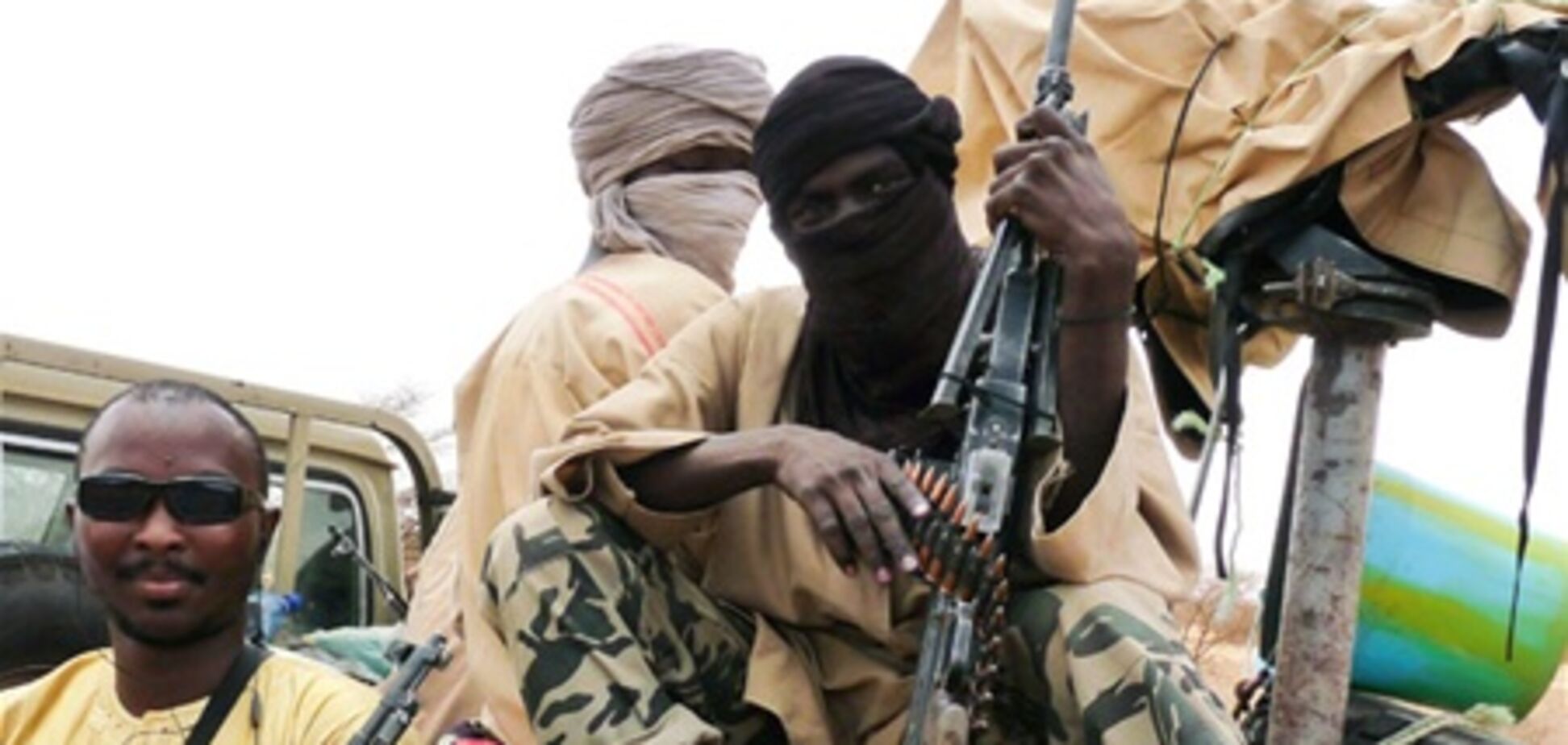 Франція не виключає військового вторгнення в Малі