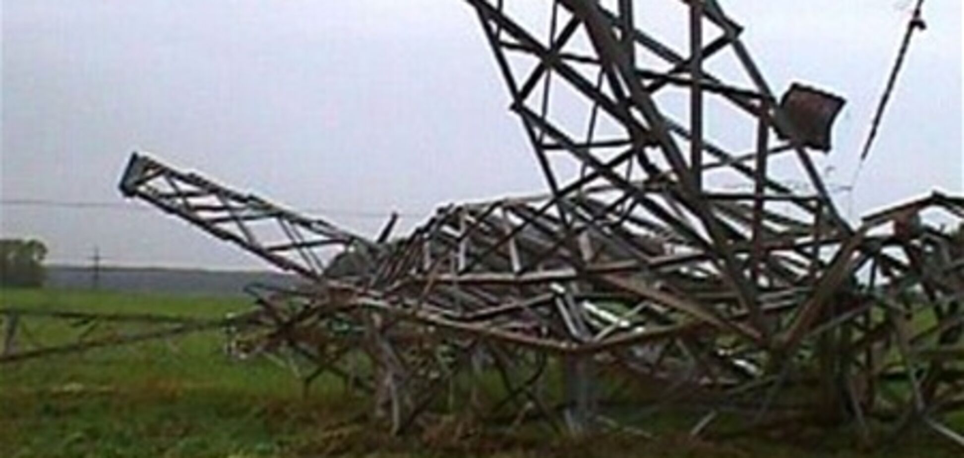 Негода знеструмила 52 населених пункти в Україні