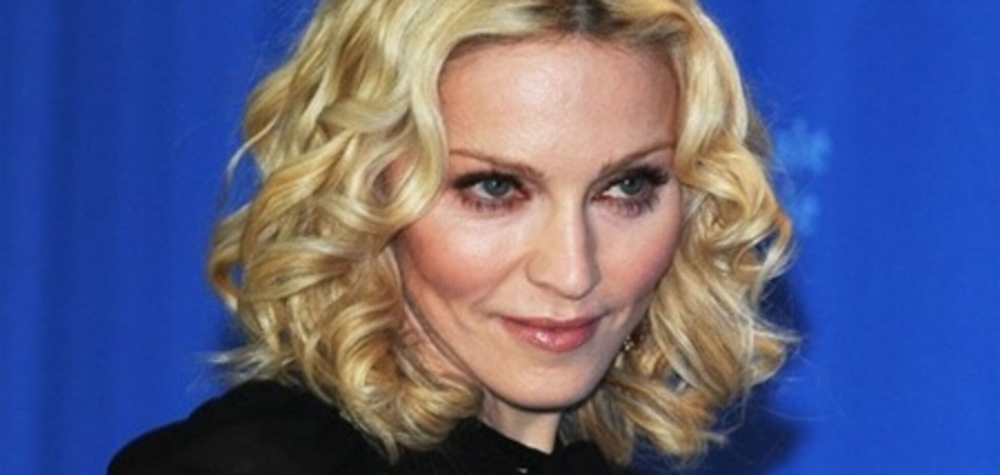 У Києві обрали креативну вишиванку для Мадонни