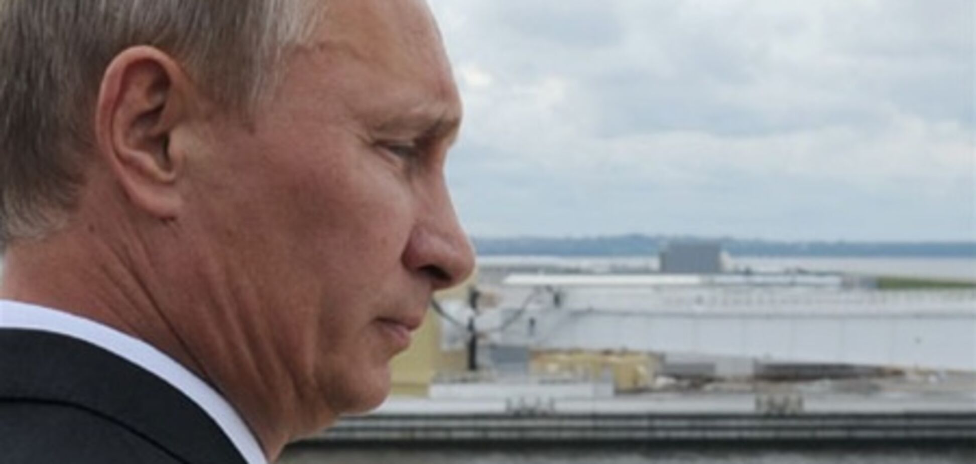 Путін обіцяє збільшити компенсації жителям Кримська