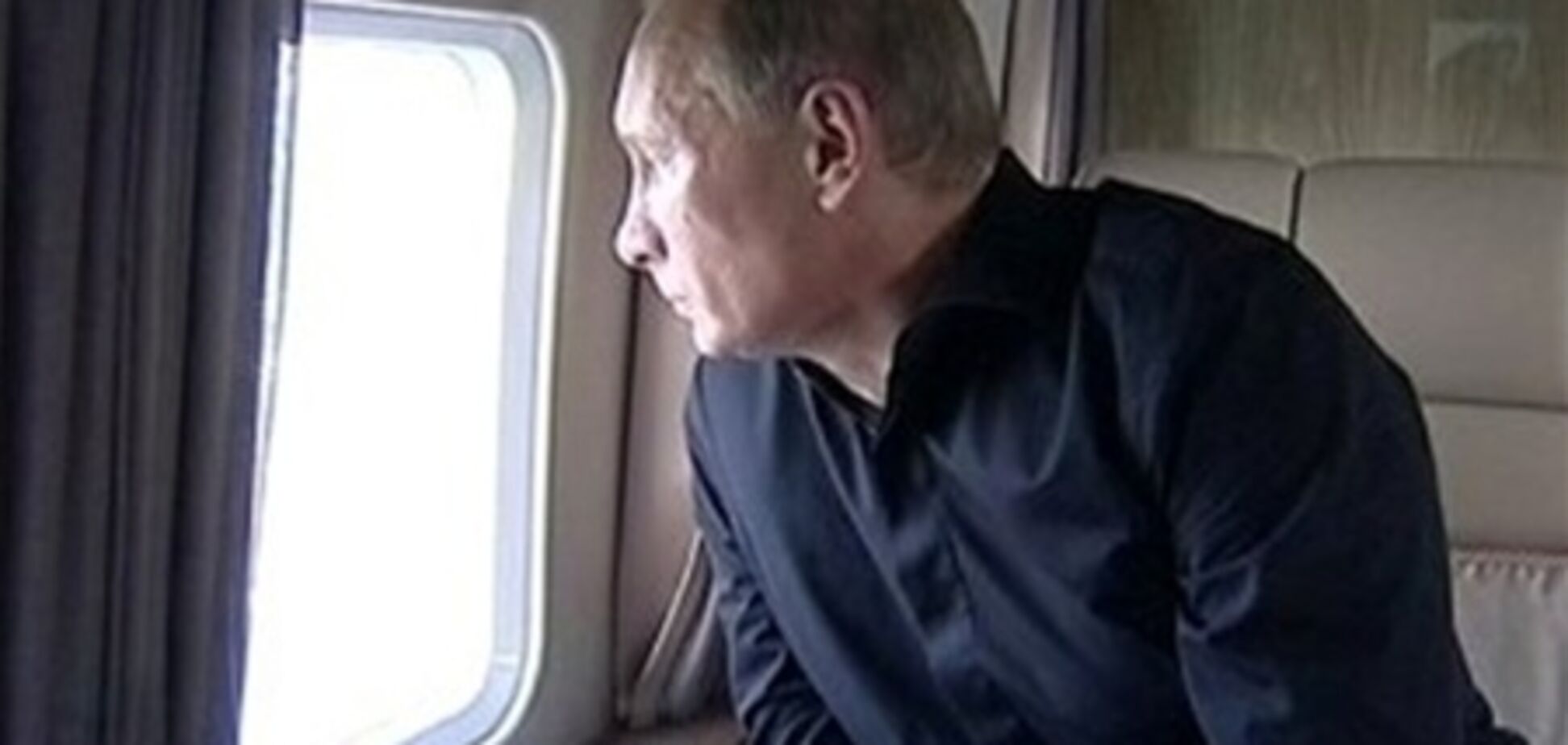 Путин прилетел в Крымск, чтобы провести совещание