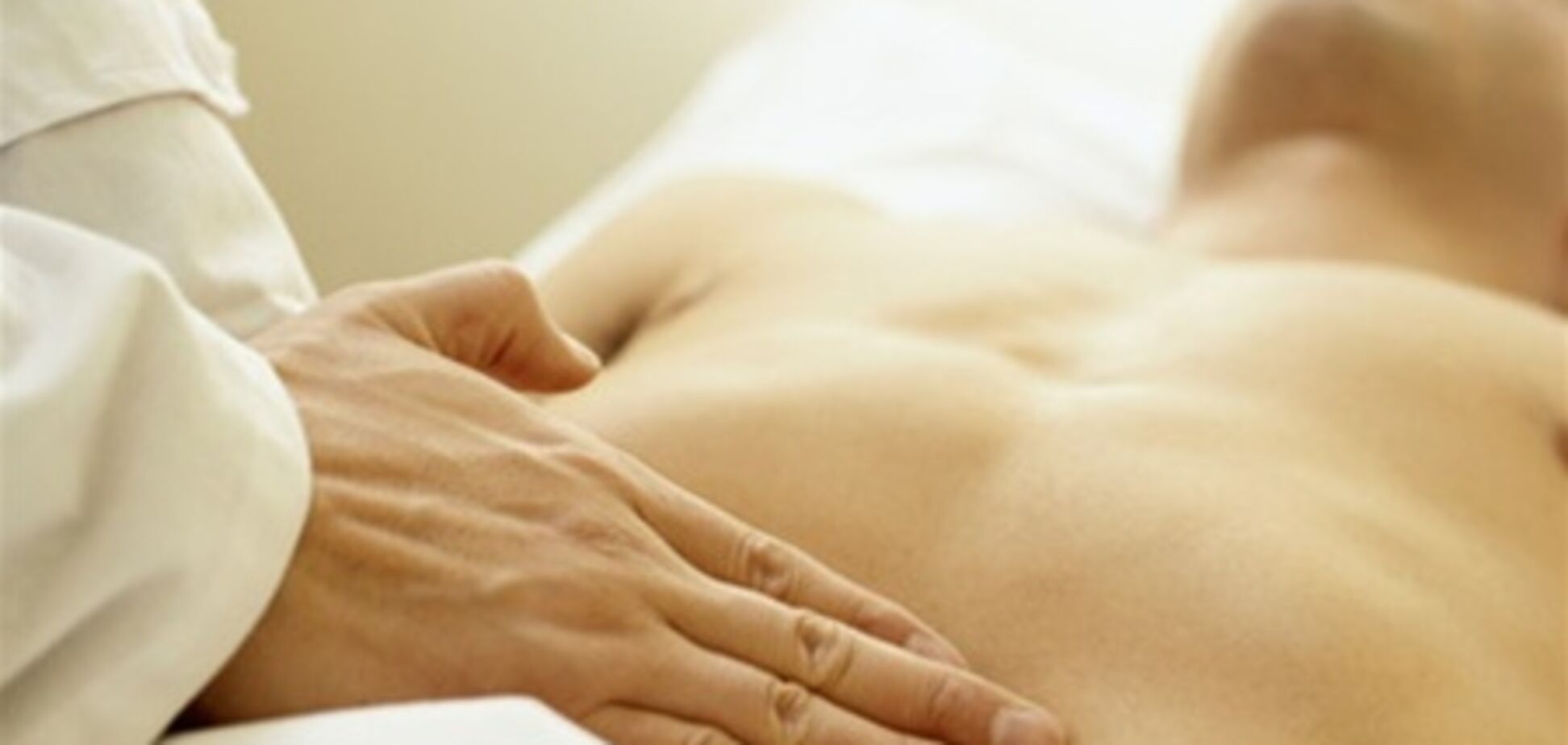 15 людей отруїлися на святковому християнському обіді на Житомирщині