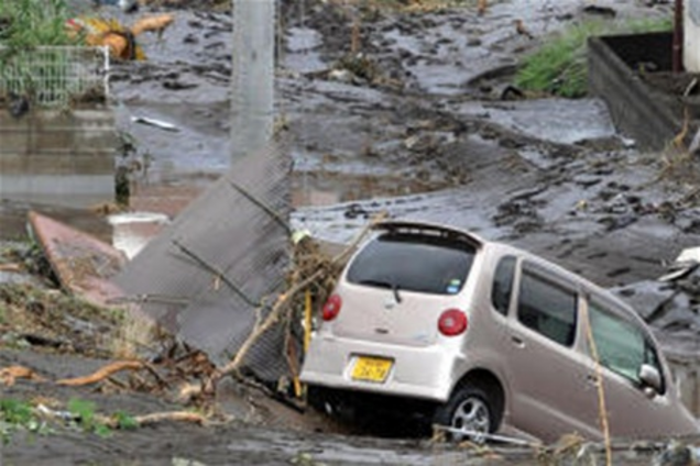 Наводнение в Японии: 26 человек погибли, 6 пропали без вести
