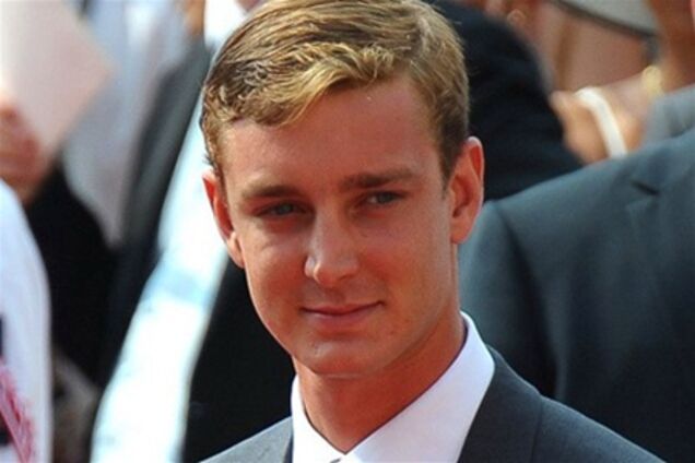 Принц Монако судиться через бійку в нічному клубі