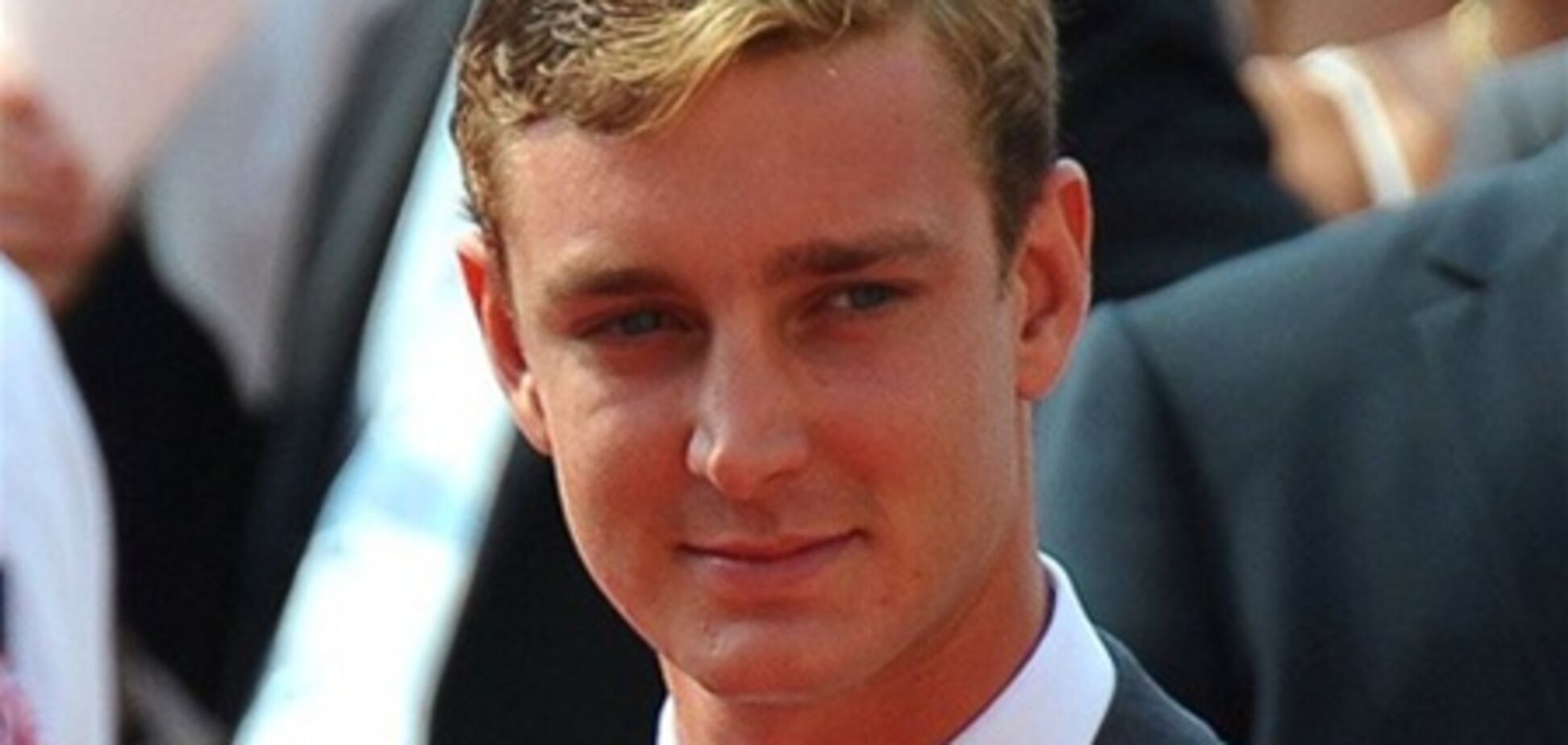 Принц Монако судиться через бійку в нічному клубі