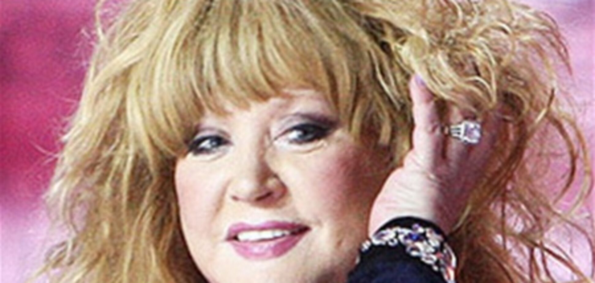 Пугачева в Крыму агитирует за регионалов