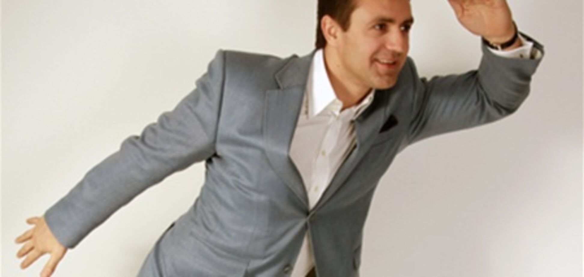 Тищенко подарує майбутній дружині 100 тис. грн