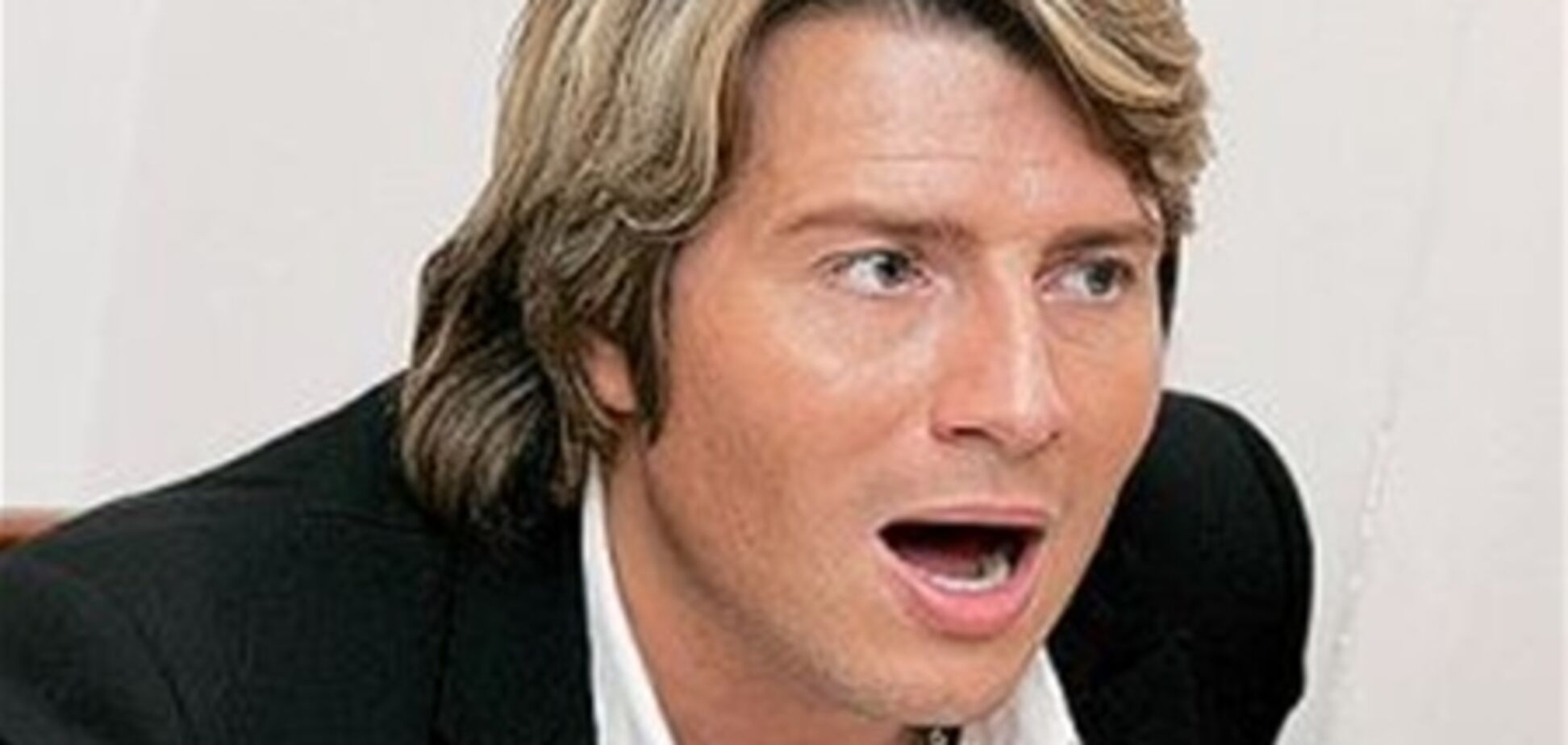 Баскова попросили уйти со сцены