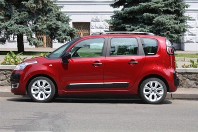 Недооцененный француз: тест-драйв микровэна Citroen C3 Picasso. Фото  