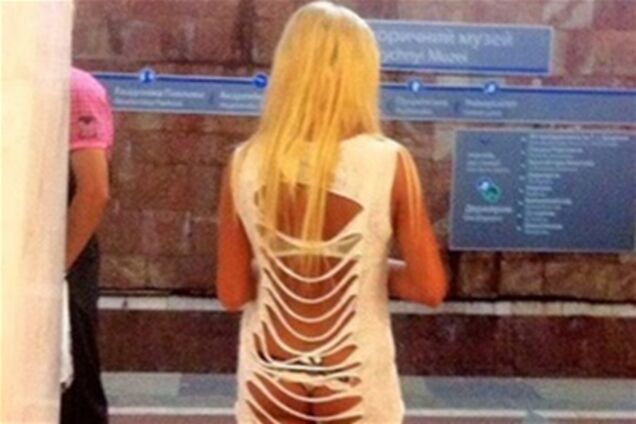 Харків'янка в бікіні стала новим хітом Інтернету