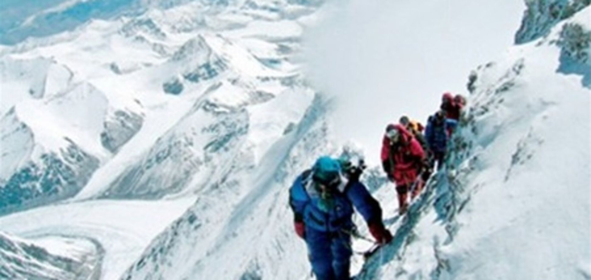 Знайдено українські альпіністи, які зникли в горах Грузії