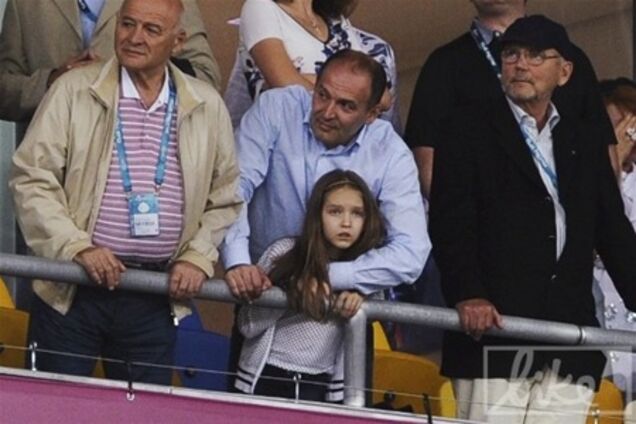 Пінчуки вперше вивели дочку в світло на фіналі Євро