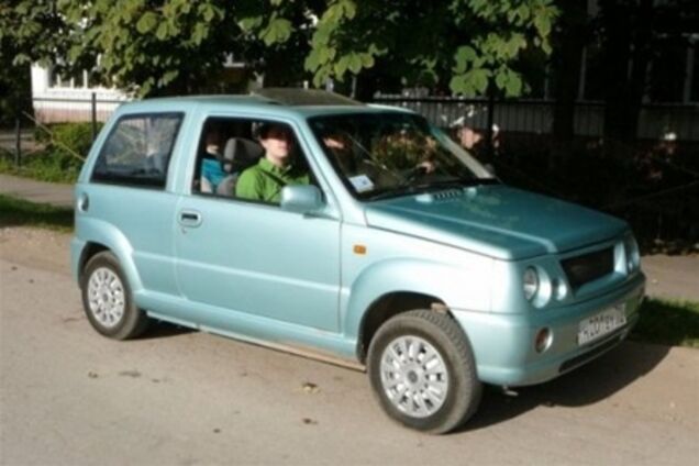 В России начинают выпуск 'странного' автомобиля за $5000