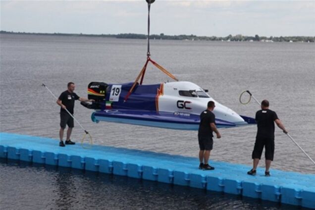 На водной 'Формуле-1' под Киевом выступит новая команда