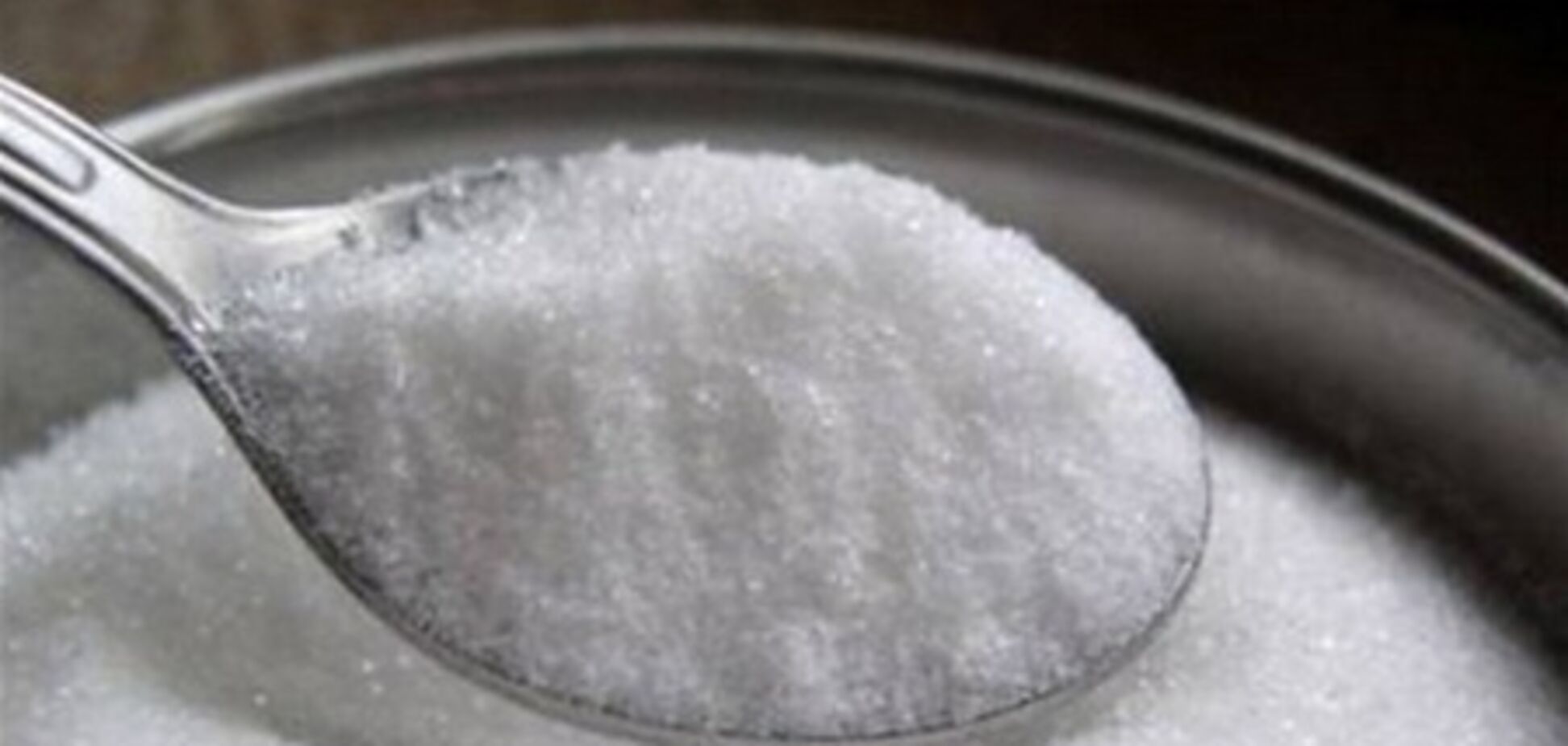 Чим більше українці закуплять цукру, тим менше буде на нього ціна - Азаров