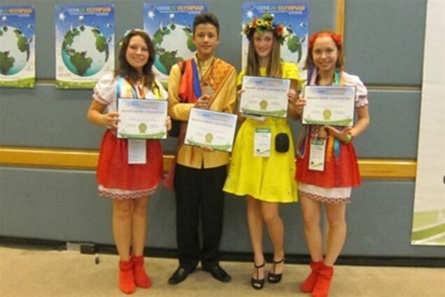 Три школьницы из Украины попали в число 'самых умных' в мире