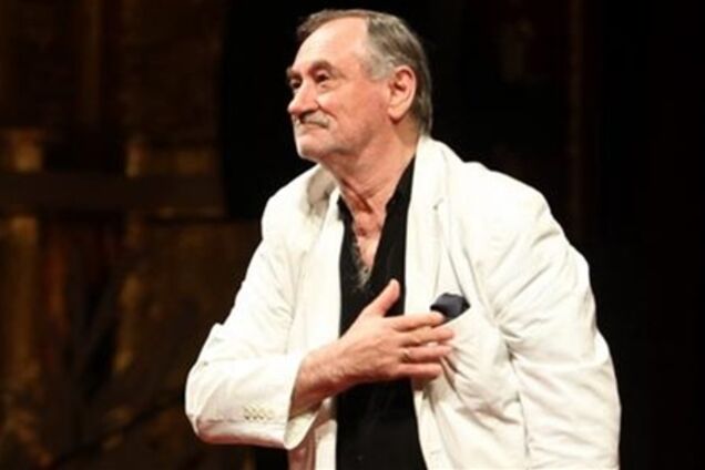 Политики и артисты скорбят о смерти Ступки