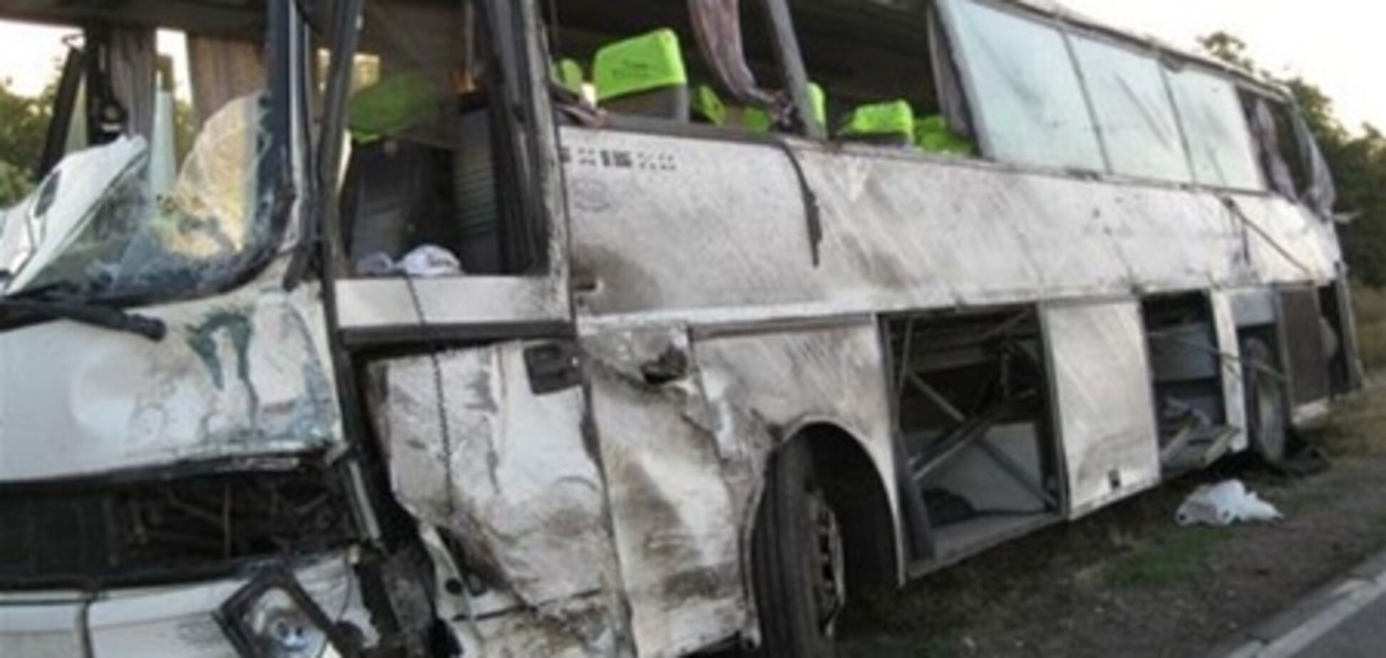 В Украине снова перевернулся автобус с иностранцами - люди в реанимации. Фото